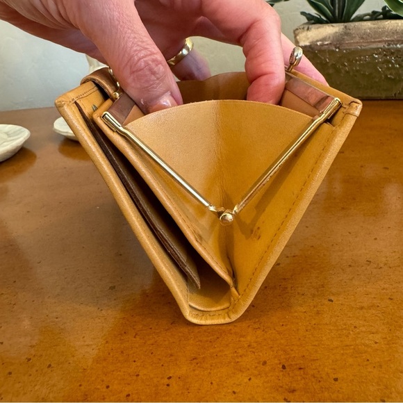 CELINE Macadam Blason Clasp Wallet Brown - Picture 13 of 13